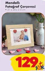 MANDALLI FOTOĞRAF ÇERÇEVESİ MANDALLI FOTOĞRAF ÇERÇEVESİ